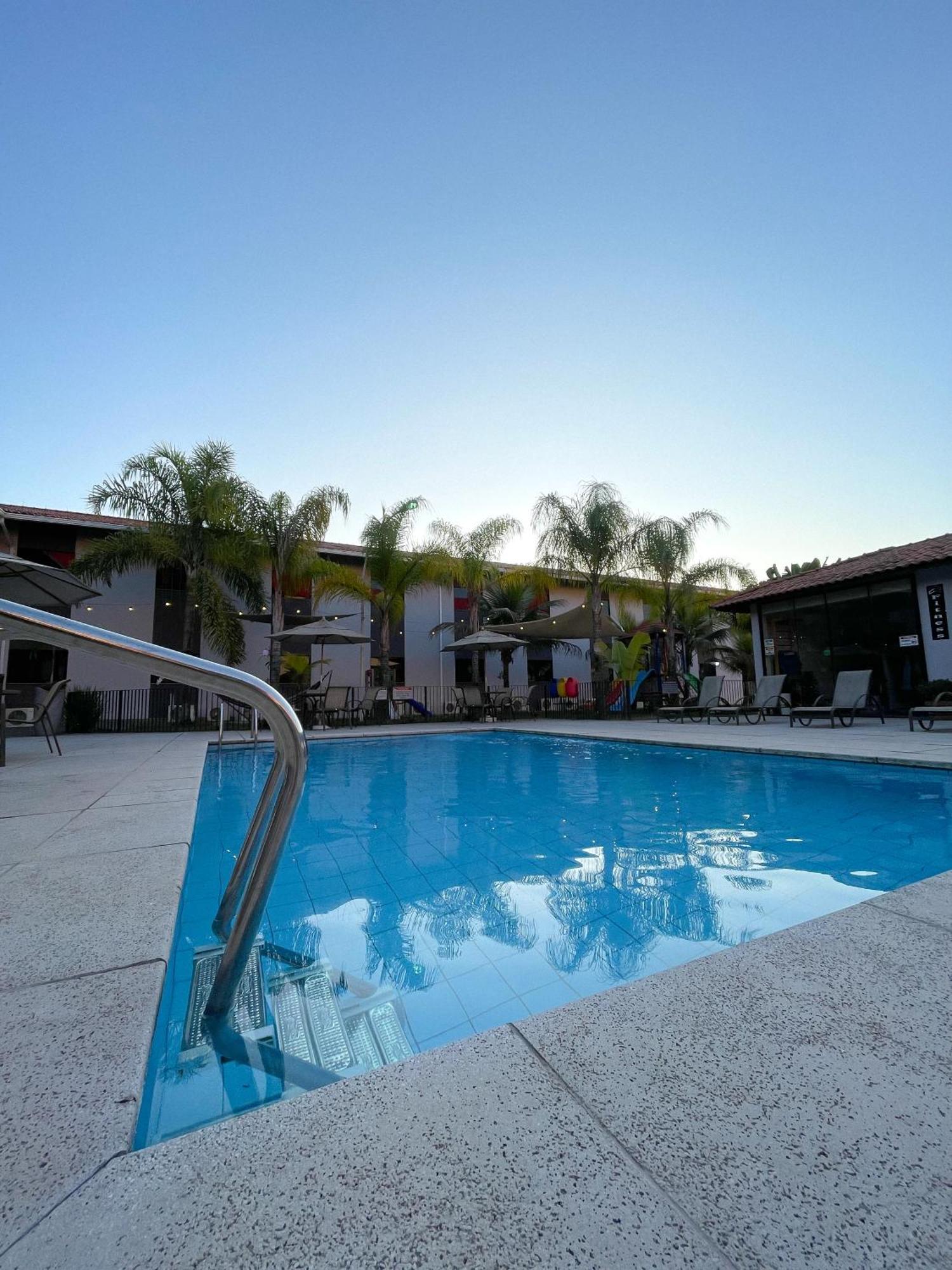 Cegil Hotel Boulevard Resende Eksteriør bilde